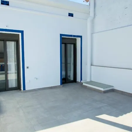 Casa Grande Con Piscina En El Centro De Calella, Tramuntana Calella